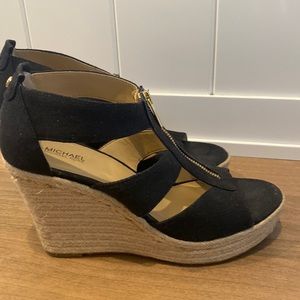 Michael Kors-wedge sandals